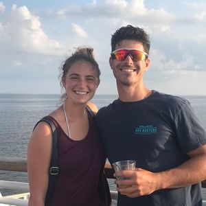 Meet your Posher, Cam